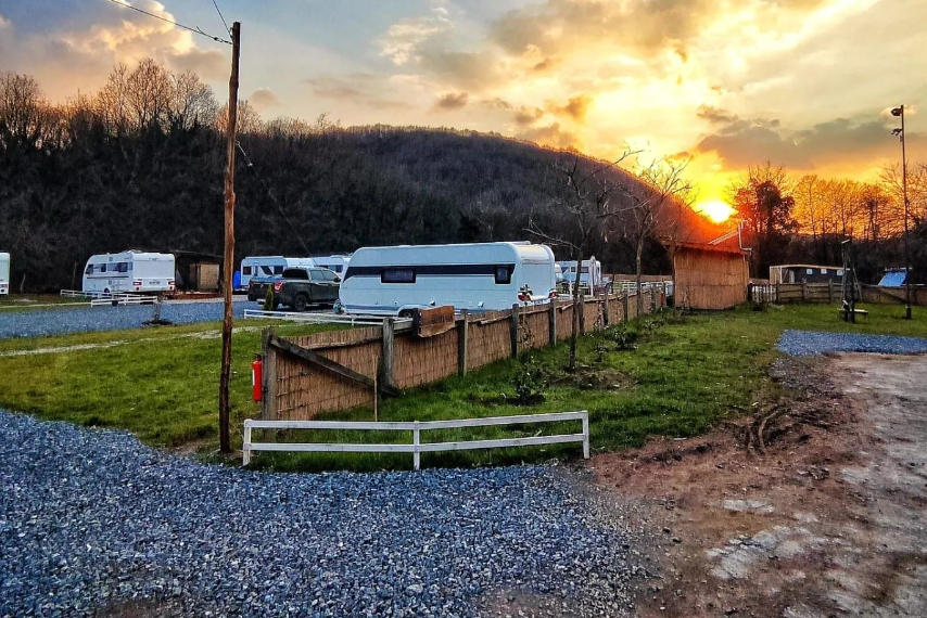 karavan park şile.png